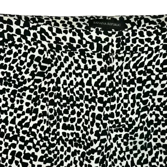 Banana Republic geometric design pants size 0 black and white - Picture 4 of 11